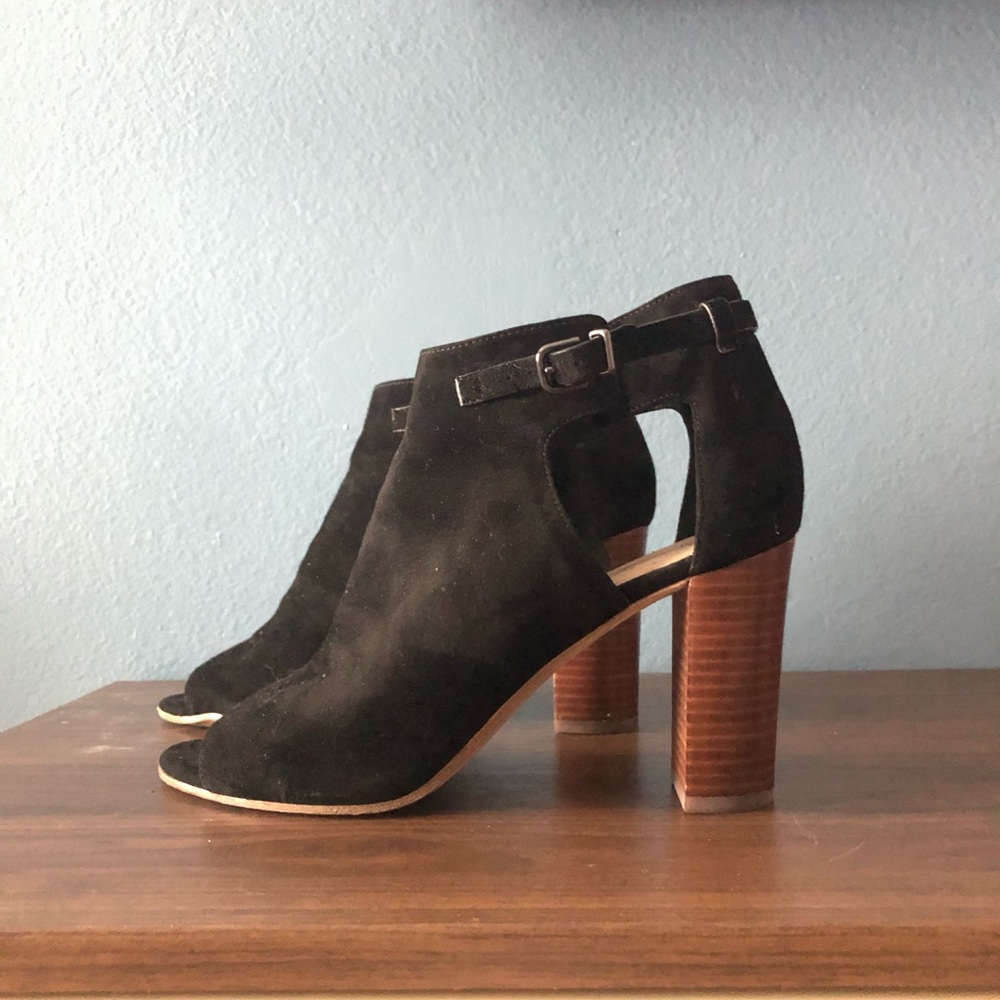 Via Spiga high heels